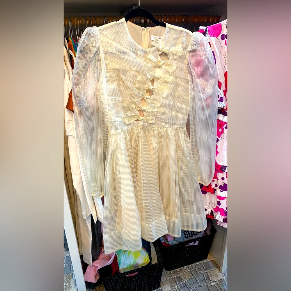 NWT holiday bow dress